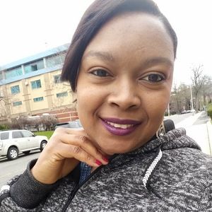 Meet your Posher, Dominga